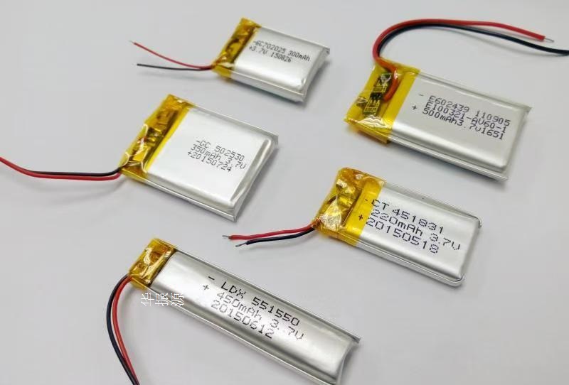 高稳定性聚合物锂电池